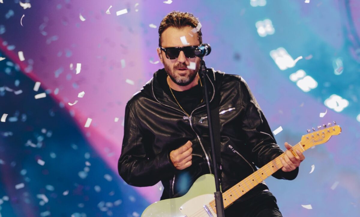 Galleria foto 'Momento d’oro per Cremonini, al Circo Massimo raddoppia: 7 giugno, nuova data del tour Live26' - foto 1