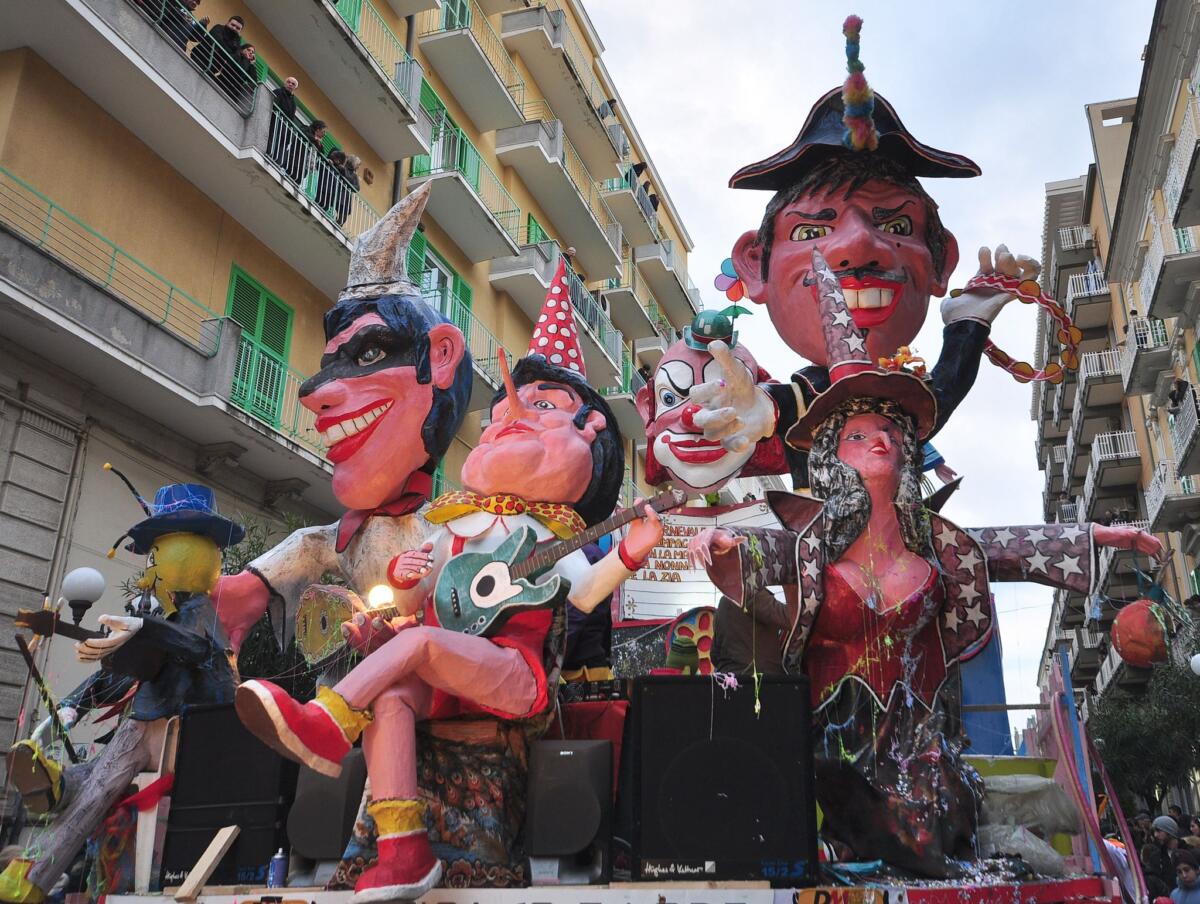Galleria foto 'Molfetta ritrova il suo Carnevale dopo quasi 15 anni: svelato il programma della 54esima edizione – FOTO' - foto 1