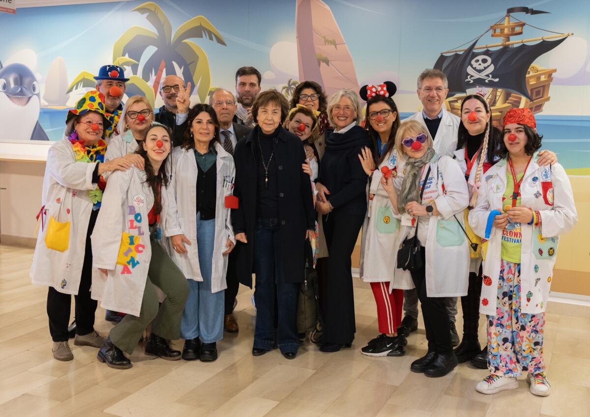 Galleria foto 'Bari, taglio del nastro al Giovanni XXIII: nuova sala prelievi grazie ai fondi della “Pigiama Run” – FOTO' - foto 1