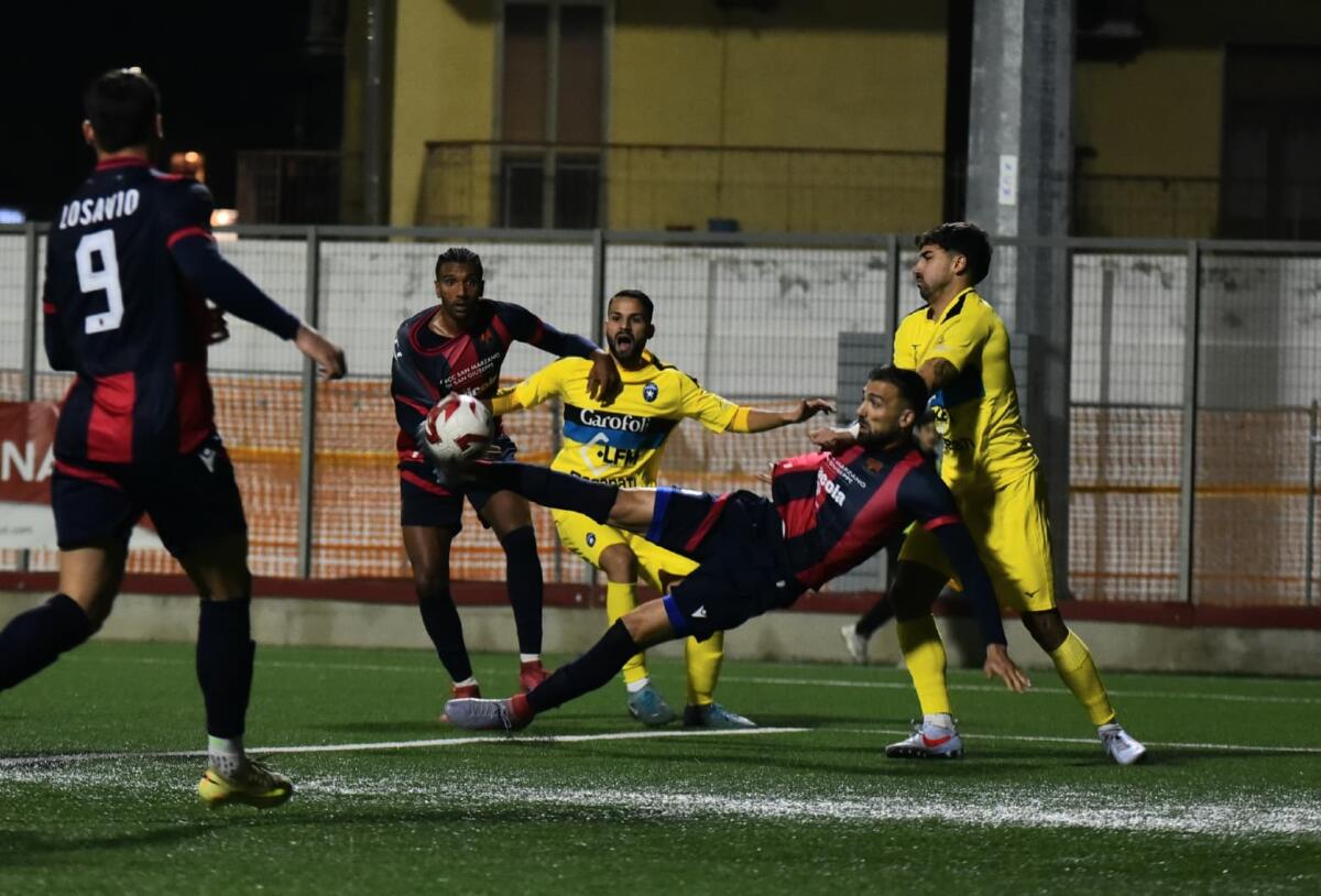 Galleria foto 'Coppa Italia in Eccellenza, al Taranto il primo round: Bisceglie battuto in rimonta 2-1' - foto 1