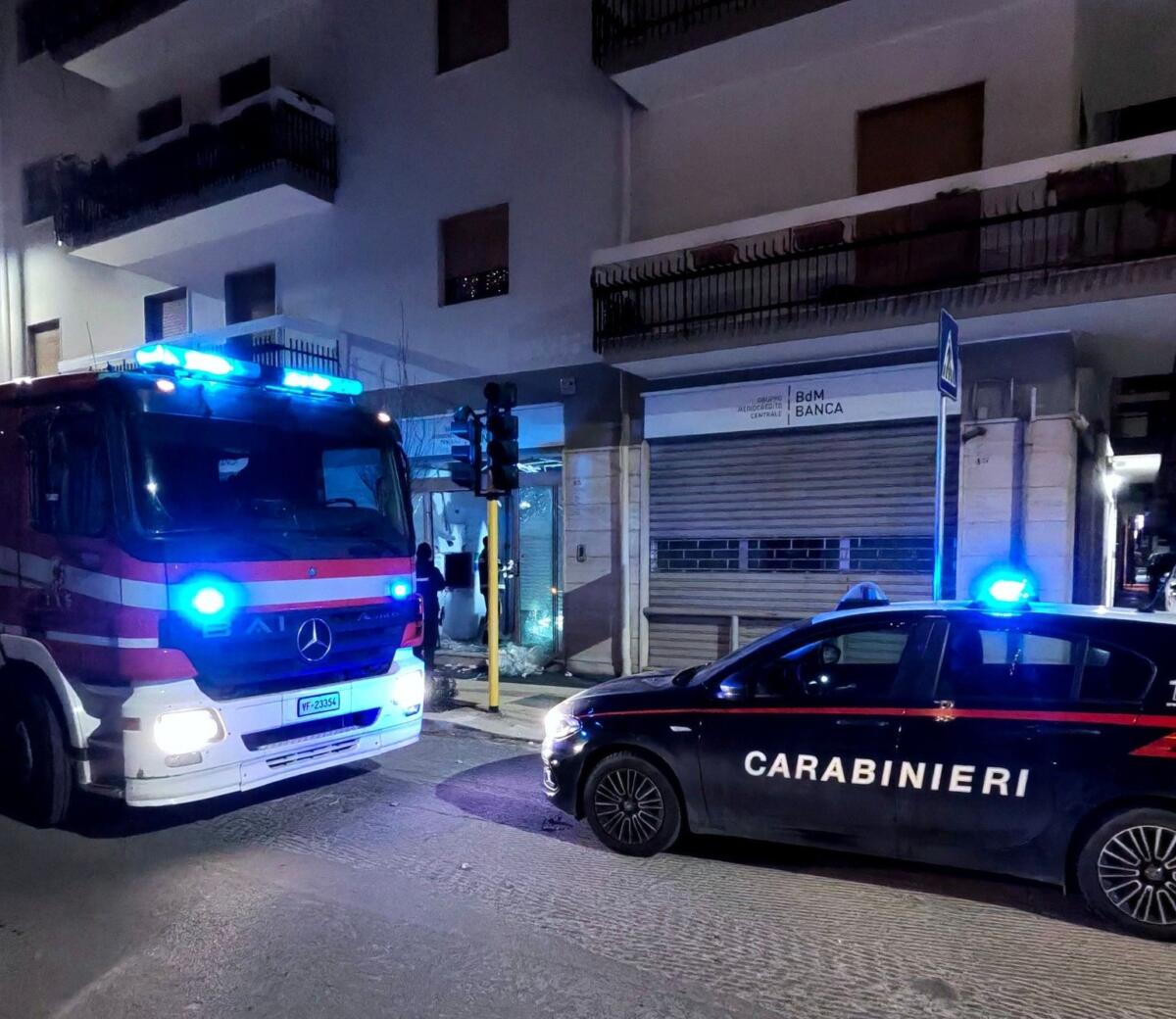 Triggiano, assalto a un bancomat nella notte: esplosione nella filiale Bdm