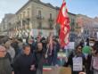Bari al fianco del popolo iraniano: la bandiera sventola a Palazzo di Città. Leccese: «Non possiamo restare indifferenti»