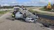 Incidente a Mesagne, auto si ribalta in curva dopo l’impatto contro il guard rail: ferito il conducente