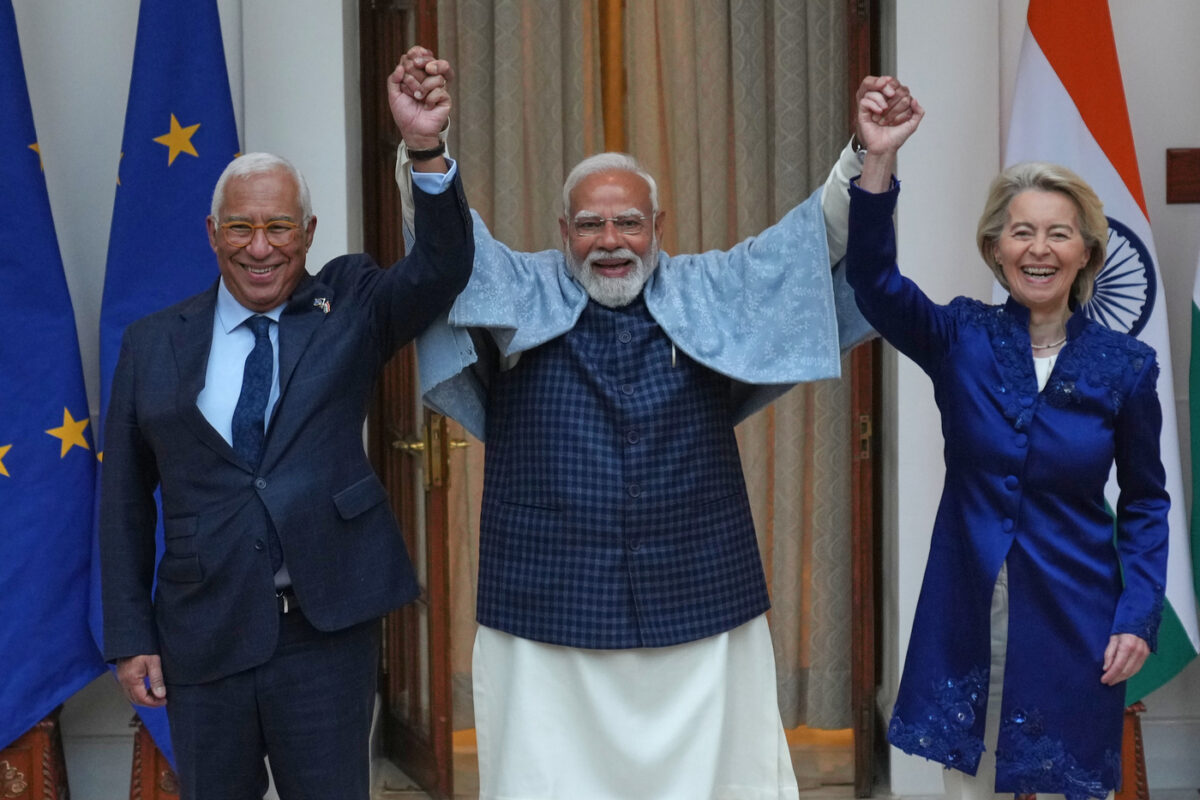 Galleria foto 'Ue-India, accordo di libero scambio storico: tagli ai dazi per 4 miliardi l’anno. Più difesa e sicurezza marittima' - foto 1