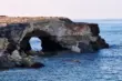 Crollo a Torre Pozzelle, allarme erosione sulla costa brindisina e timori per il clima