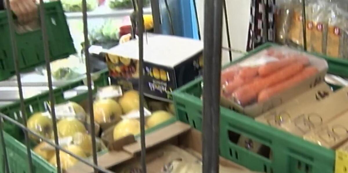 Galleria foto 'Spreco alimentare, Italia maglia nera in Europa: ogni persona butta oltre mezzo chilo di cibo a settimana' - foto 1