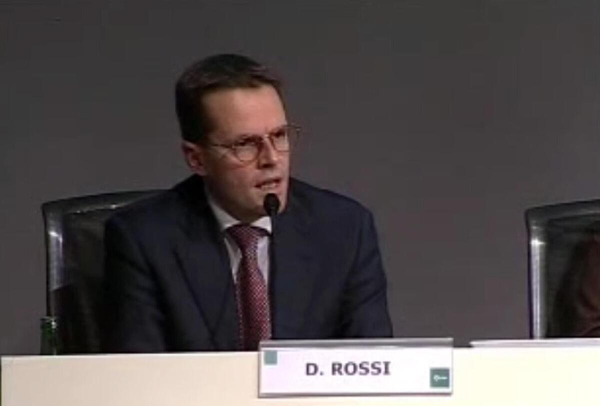L’inchiesta sulla morte di David Rossi: aggredito prima di cadere dalla finestra al terzo piano di Mps L’inchiesta sulla morte di David Rossi: aggredito prima di cadere dalla finestra al terzo piano di Mps