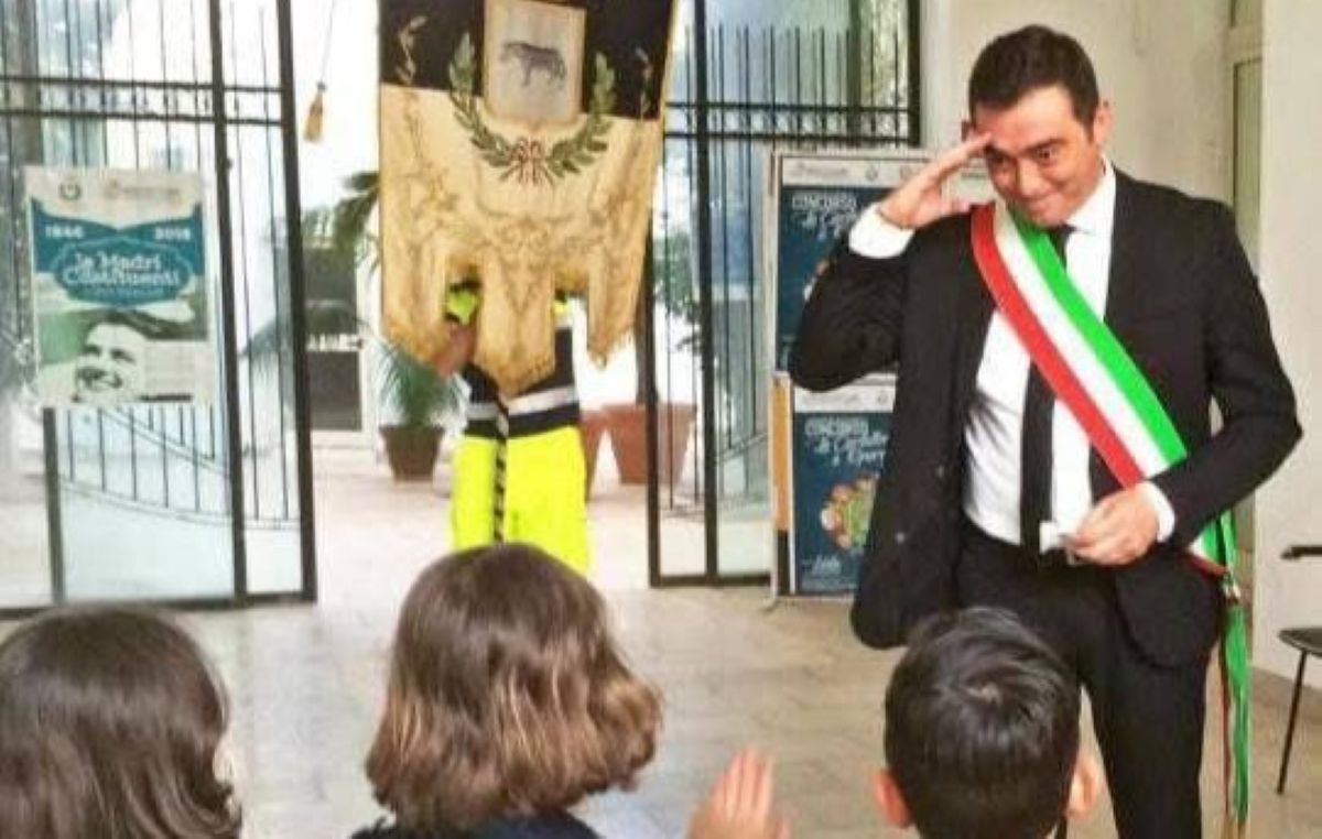 Galleria foto 'Racale, nasce l’associazione “Donato Metallo”: «Si prendeva cura del mondo ostinatamente»' - foto 1