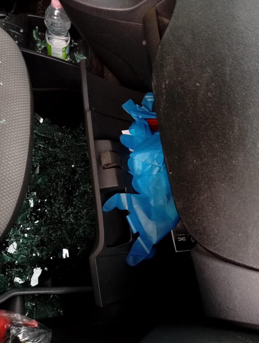 Galleria foto 'Cerignola, furto alla Ladisa: rubati 3 furgoni per la distribuzione dei pasti in scuole e ospedali. L’azienda: «Non ci piegheranno» – FOTO' - foto 5