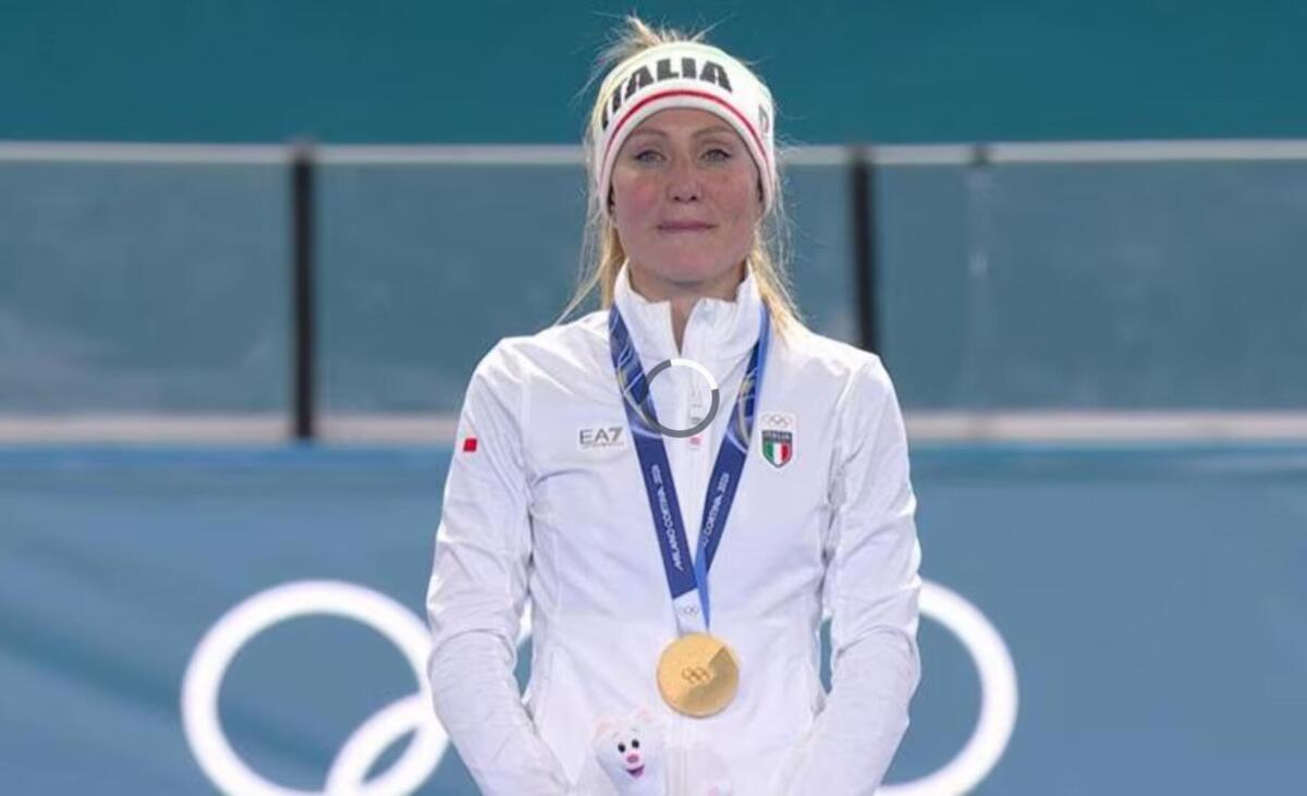 Galleria foto 'Milano-Cortina, primo oro all’Italia: Lollobrigida trionfa nei 3000 di pattinaggio di velocità' - foto 1