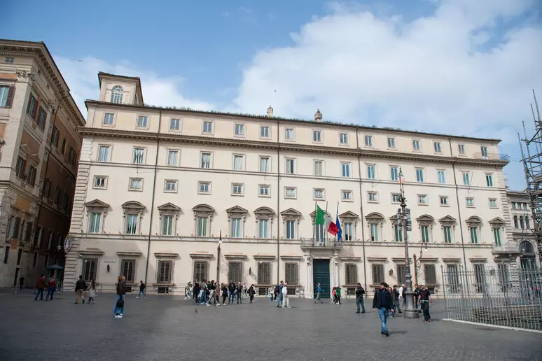 Galleria foto 'Scontri a Torino: il governo accelera sul decreto sicurezza, Meloni: «Risoluzione unitaria»' - foto 1