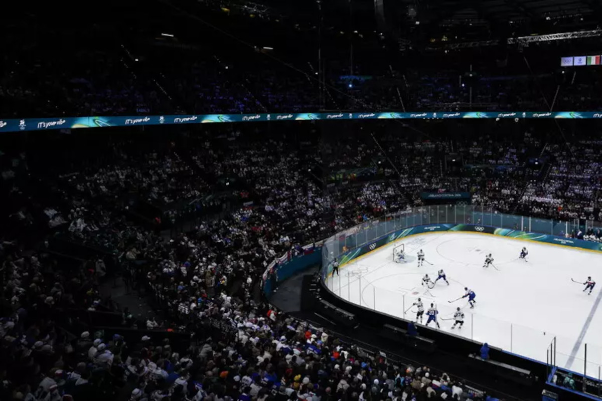 Milano-Cortina, latitante da 16 anni va a tifare hockey alle Olimpiadi: arrestato un 44enne slovacco Milano-Cortina, latitante da 16 anni va a tifare hockey alle Olimpiadi: arrestato un 44enne slovacco
