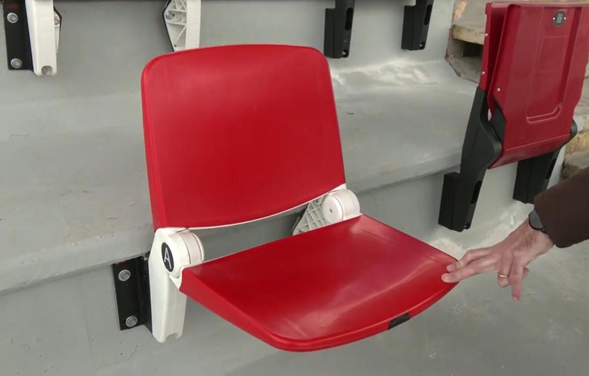 Galleria foto 'Lo stadio Iacovone cambia volto: la curva Nord coperta, skybox e prato pronti a maggio – VIDEO' - foto 3