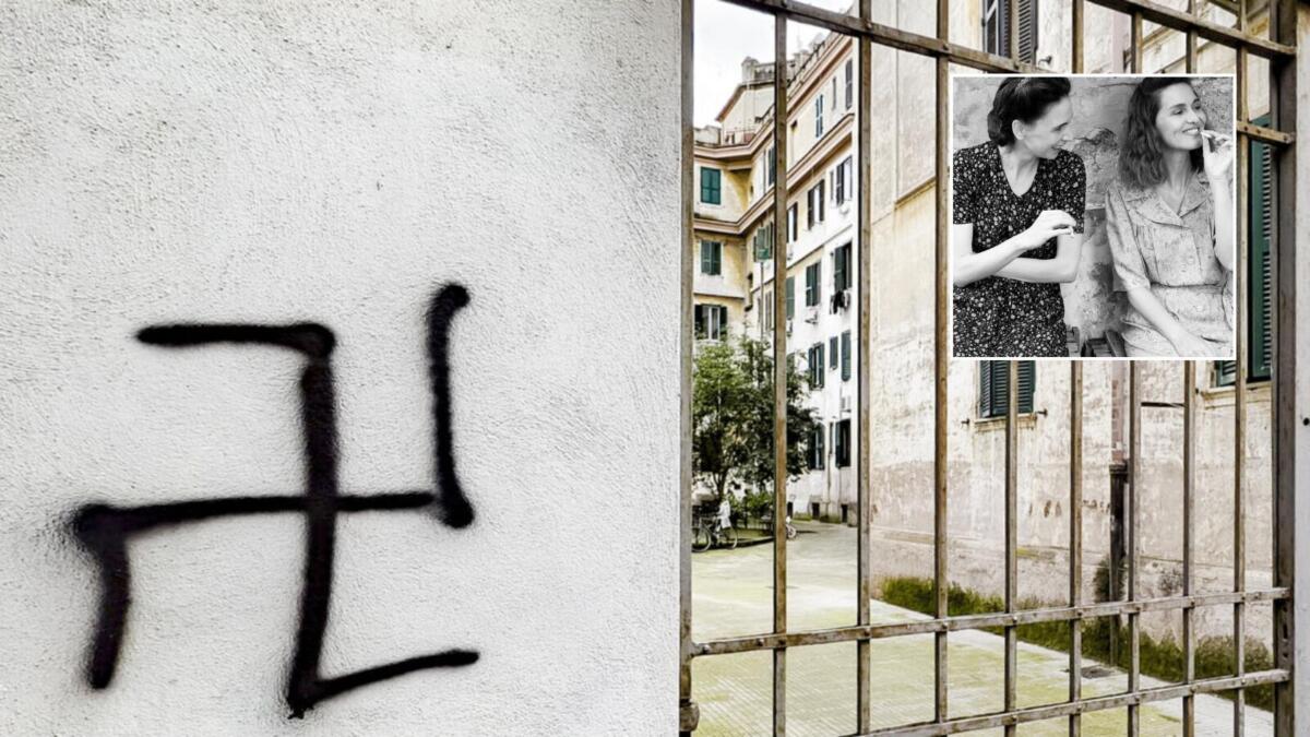 Roma, svastiche sui muri del cortile dove è stato girato il film di Paola Cortellesi “C’è ancora domani” Roma, svastiche sui muri del cortile dove è stato girato il film di Paola Cortellesi “C’è ancora domani”