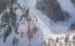 Courmayeur, valanga fuoripista nel canale di Vesses: morto uno sciatore, altri due feriti in gravissime condizioni