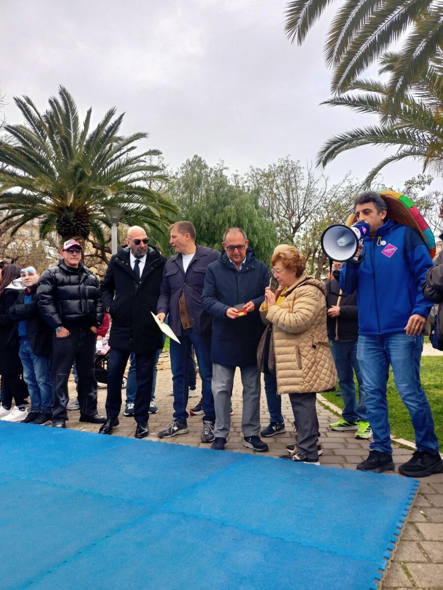 Galleria foto 'Arte urbana e sport a Bari, al Giardino Morvillo inaugurato un nuovo murale: «Celebra la lotta greco-romana» – FOTO' - foto 2