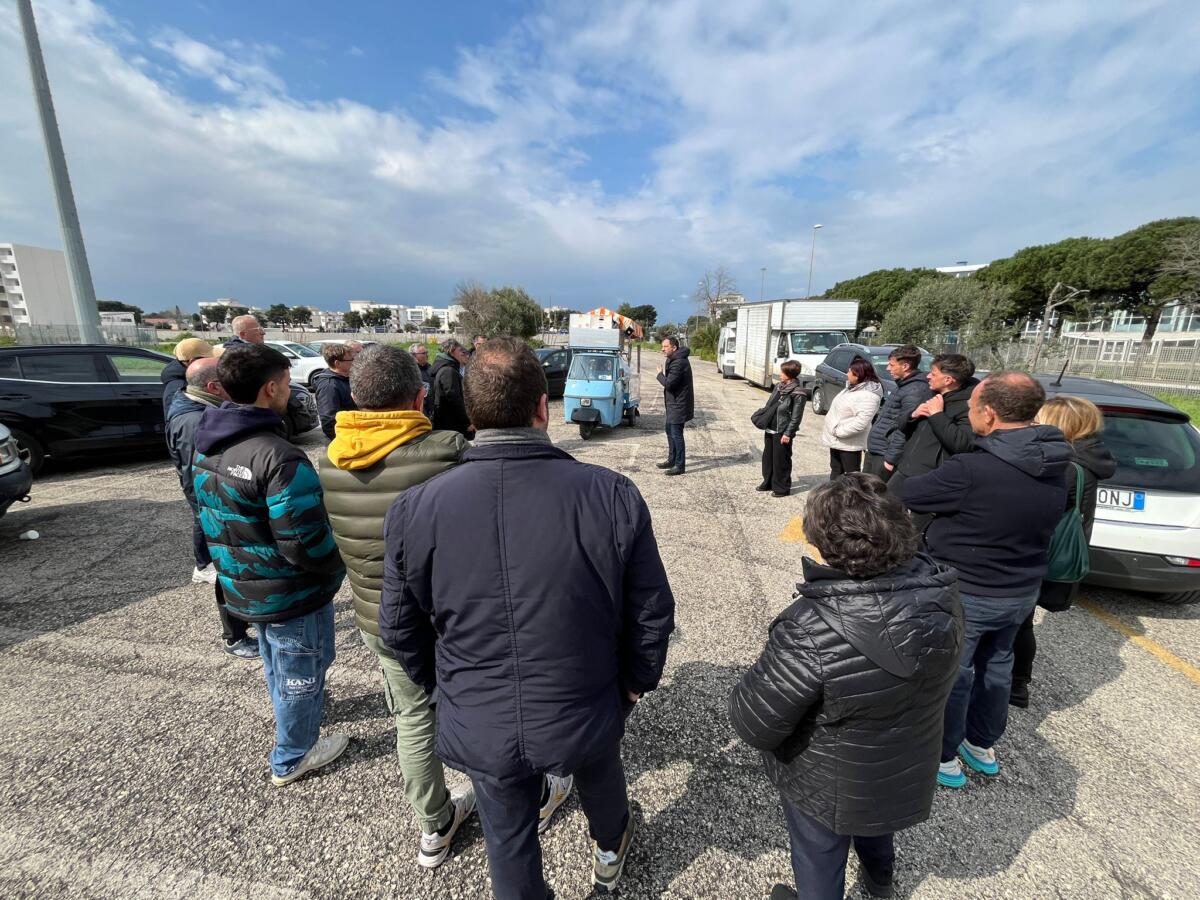 Bari, il mercato del lunedì lascia via Portoghese per i lavori del Brt: trasloca al Park&Ride di Vittorio Veneto Bari, il mercato del lunedì lascia via Portoghese per i lavori del Brt: trasloca al Park&Ride di Vittorio Veneto