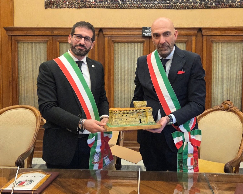 Galleria foto 'Unite nella cultura, Bari e Gradara sottoscrivono l’accordo di gemellaggio' - foto 1