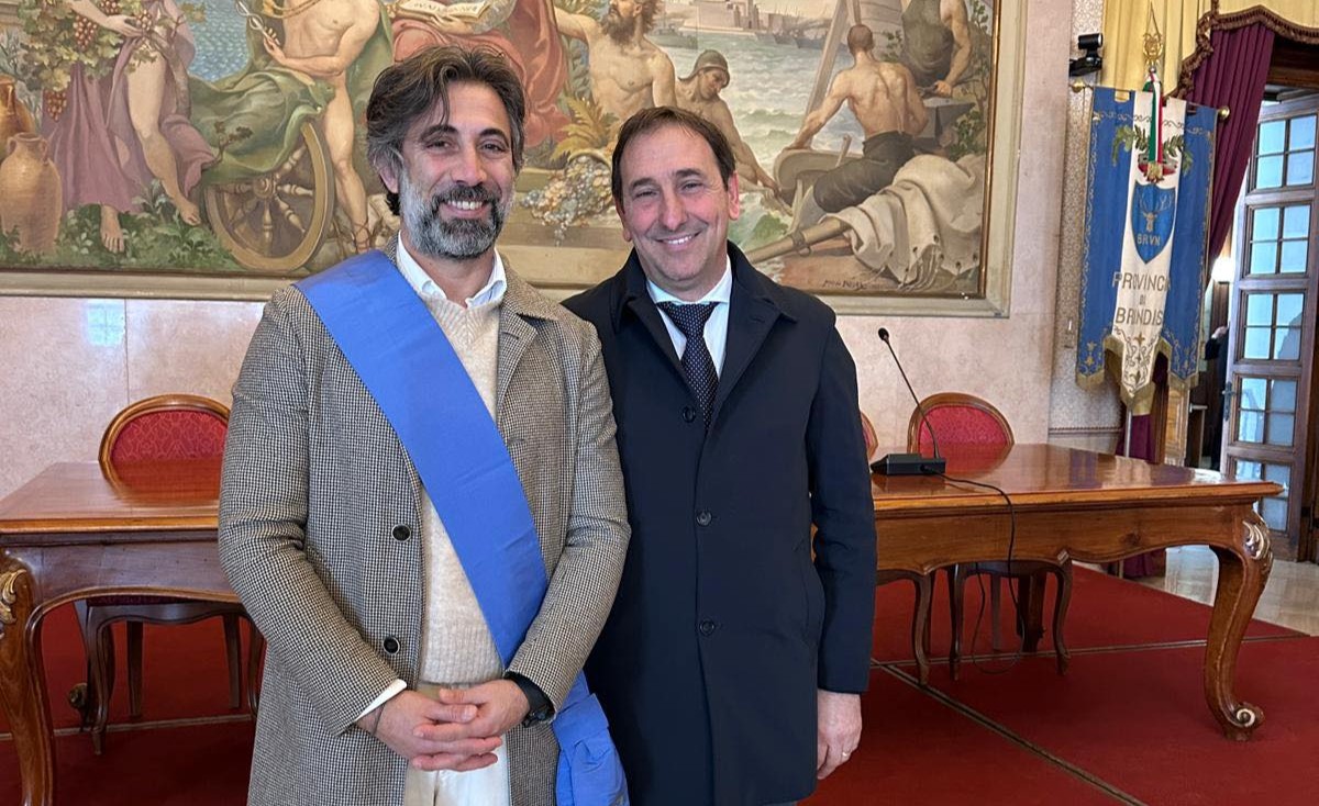 Galleria foto 'Provincia di Brindisi, si insedia il nuovo presidente Pomes: «Uno spazio di coordinamento e servizio»' - foto 1