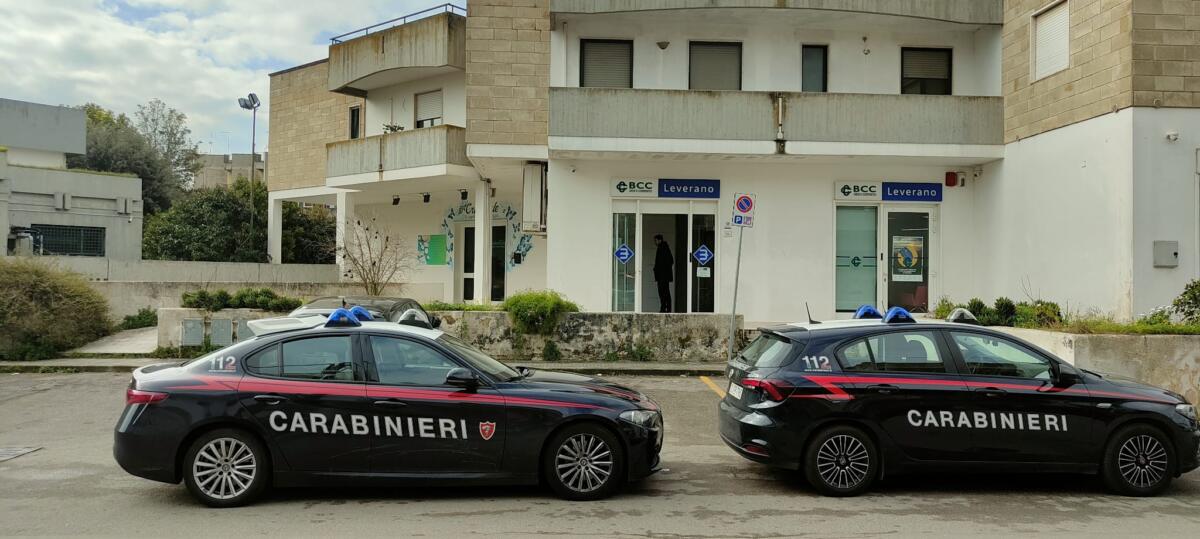 Lequile, assalto al bancomat nella notte: questa volta senza esplosivo ma il colpo fallisce Lequile, assalto al bancomat nella notte: questa volta senza esplosivo ma il colpo fallisce