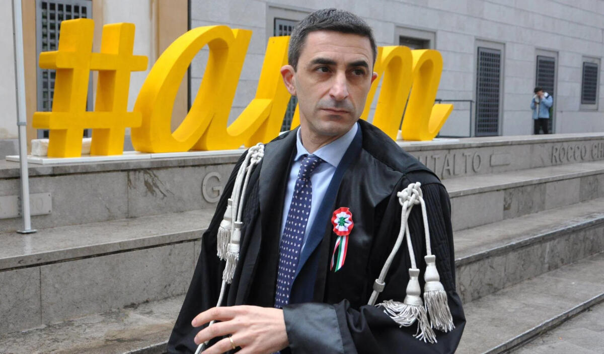 Galleria foto 'Giuseppe Tango è il nuovo presidente dell’Anm: «Al lavoro per migliorare la giustizia». Succede a Parodi' - foto 1