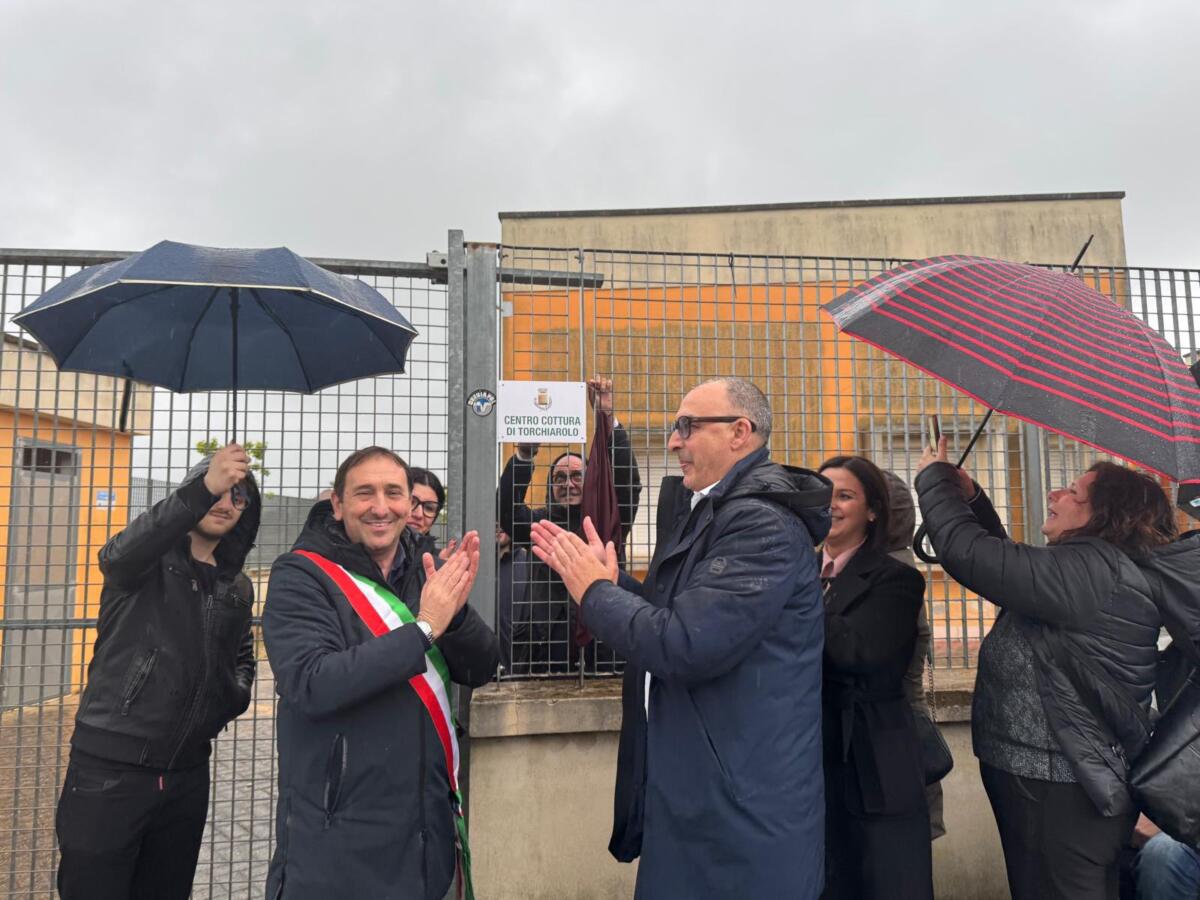 Galleria foto 'Torchiarolo, Ladisa inaugura il centro cottura comunale per le mense scolastiche – VIDEO' - foto 1