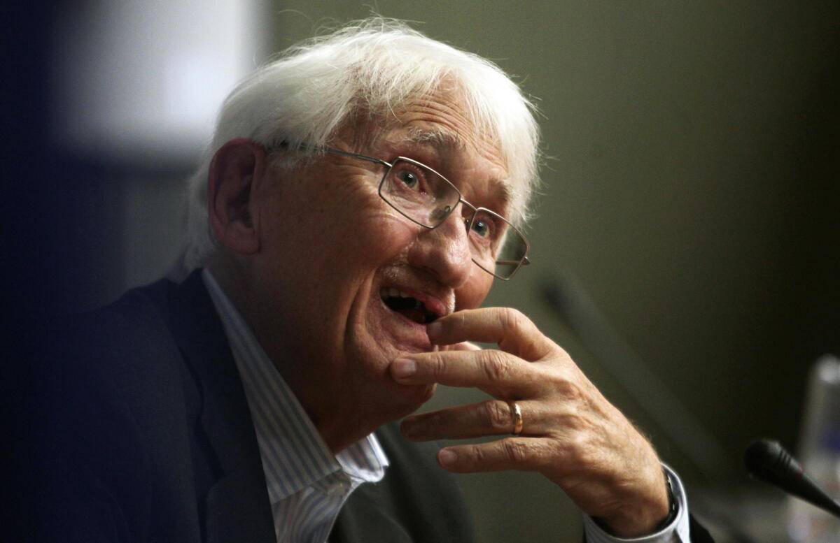 Galleria foto 'Addio a Jurgen Habermas, morto a 96 anni il filosofo tedesco più influente del suo tempo' - foto 1