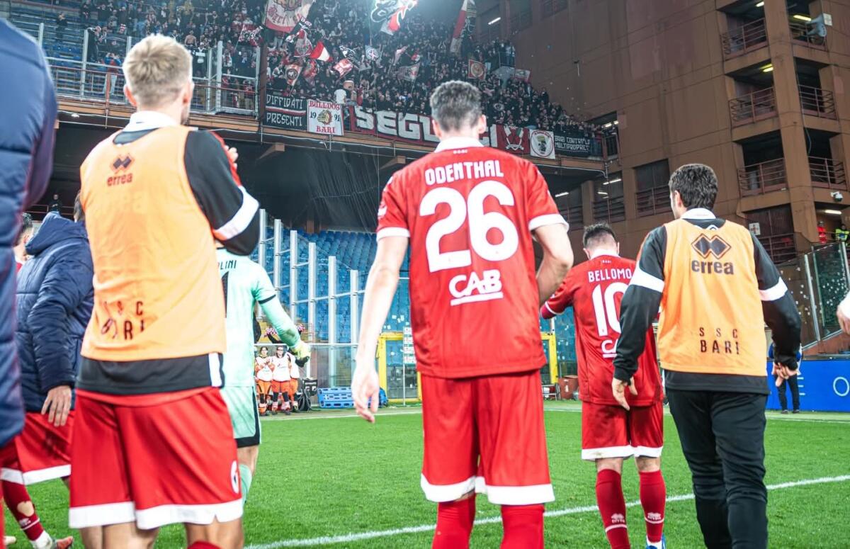 Galleria foto 'Verso Bari-Empoli, Odenthal: «Stiamo diventando sempre più squadra. Vogliamo fare una grande partita»' - foto 1