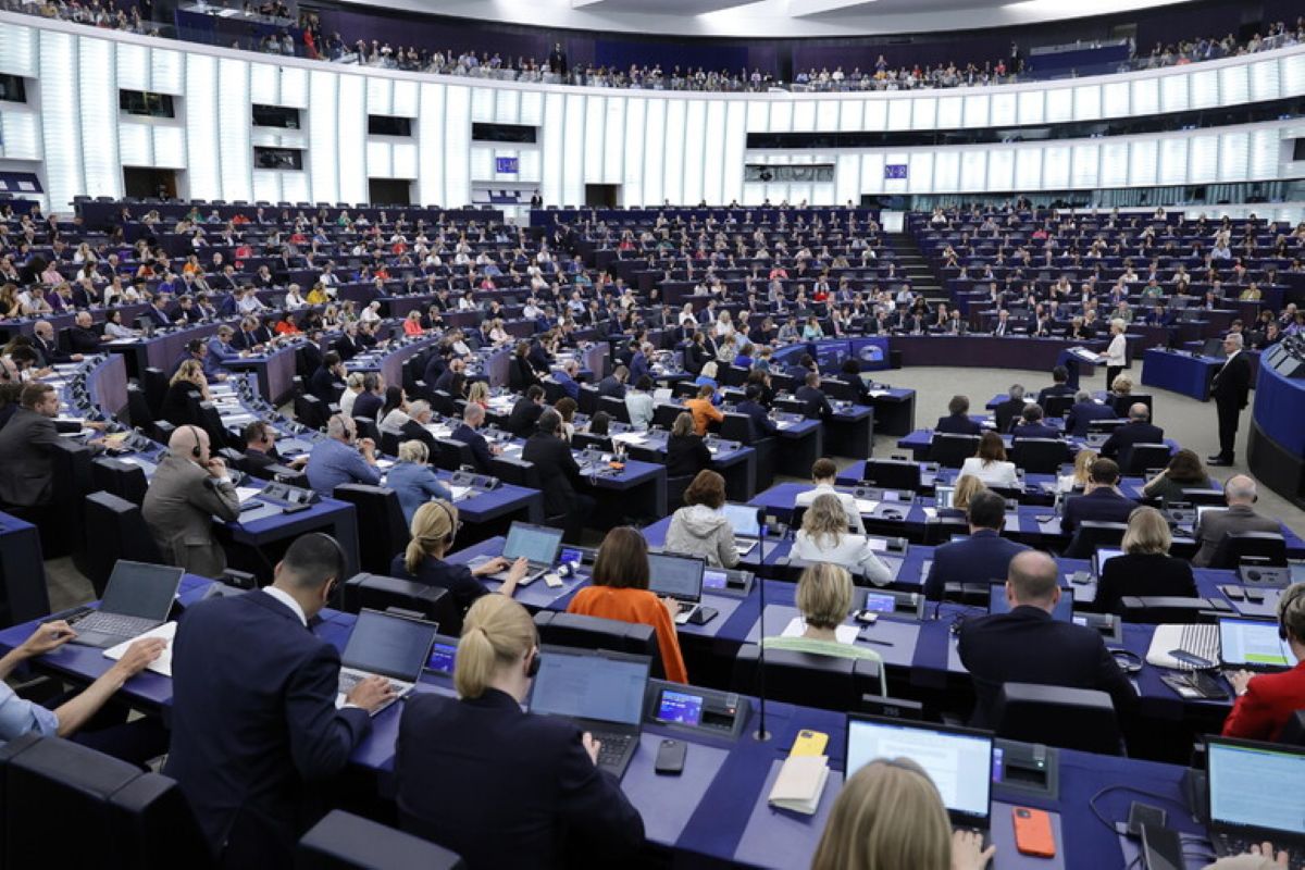 Galleria foto 'Il monito del Parlamento europeo all’Italia: «Torni il reato di abuso d’ufficio»' - foto 1