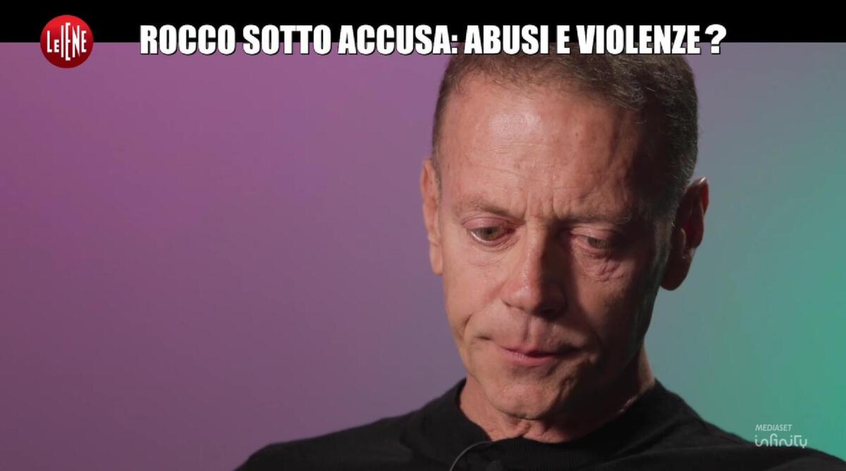 Rocco Siffredi contrattacca Mediaset, querela “Le Iene” e le attrici: «Nessuna costrizione, intervista manipolata» Rocco Siffredi contrattacca Mediaset, querela “Le Iene” e le attrici: «Nessuna costrizione, intervista manipolata»