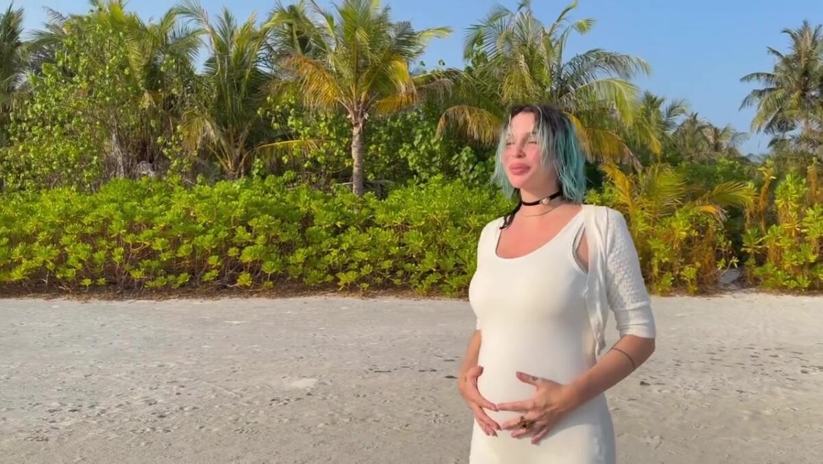 Rose Villain è incinta, l’annuncio sui social con un video dedicato al suo primo figlio – VIDEO Rose Villain è incinta, l’annuncio sui social con un video dedicato al suo primo figlio – VIDEO