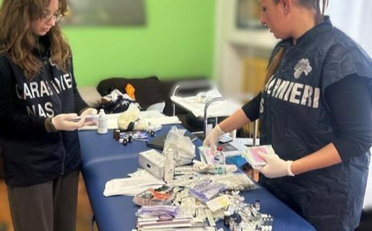 Galleria foto 'Bari, botox scaduto e non conforme in un centro estetico: sequestrate oltre 150 confezioni, maxi multa' - foto 1