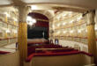 Quando la burocrazia al Teatro Giordano si prende la scena