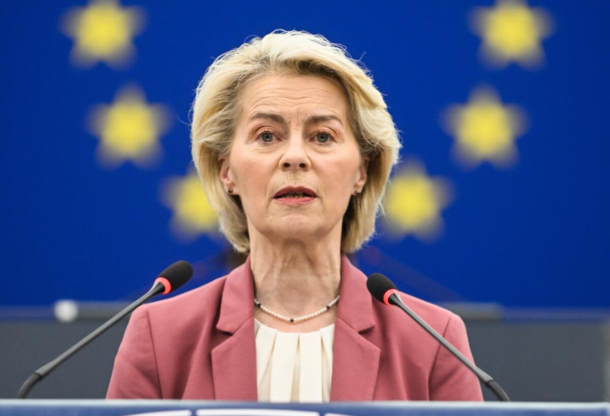 Pronta l’app che verifica l’età sui social, Von der Leyen: «Spetta ai genitori crescere i propri figli» Pronta l’app che verifica l’età sui social, Von der Leyen: «Spetta ai genitori crescere i propri figli»