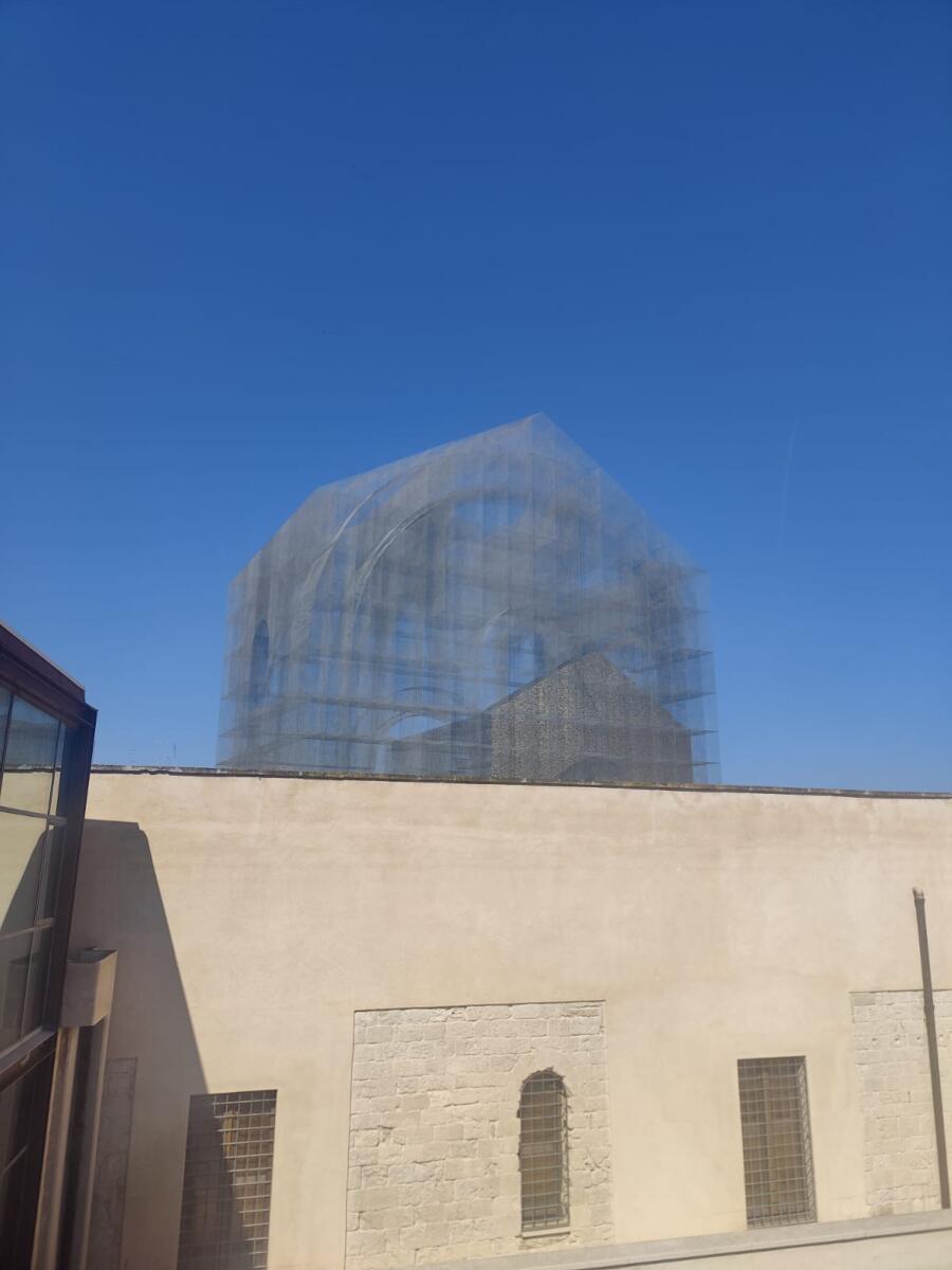 Galleria foto 'Nuovi spazi, caffetteria e l’installazione di Tresoldi: così rinasce il Museo di Santa Scolastica a Bari – FOTO' - foto 6