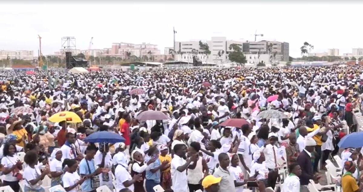 Galleria foto 'Papa Leone XIV nel cuore dell’Africa: «Angola ferita e divisa, ha fame di pace e fraternità»' - foto 3