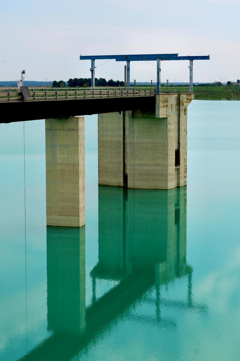 Dopo 30 anni in funzione la diga del Pappadai nel Tarantino: acqua dalla Basilicata per i campi del Salento – FOTO e VIDEO