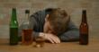 Alcol in Italia, 8,2 milioni a rischio: boom di binge drinking tra giovani e donne