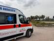 Margherita di Savoia, cassoni precipitano per il forte vento e travolgono un operaio: grave un 60enne