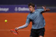 Tennis, Cobolli vola in finale a Monaco: Zverev battuto 6-3 6-3