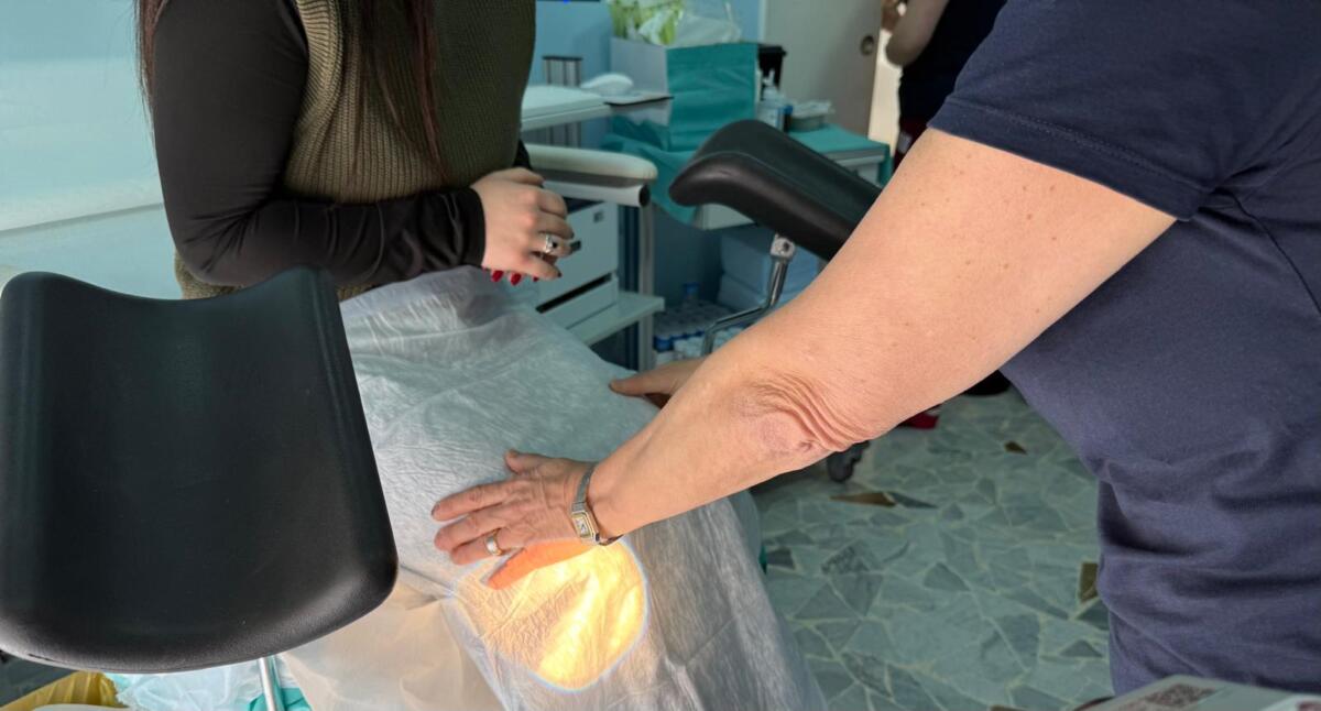 Screening cervice uterina, Asl Bari coinvolge oltre 300mila donne: record di colposcopie al Pta di Conversano – FOTO Screening cervice uterina, Asl Bari coinvolge oltre 300mila donne: record di colposcopie al Pta di Conversano – FOTO