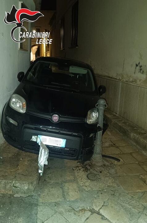 Novoli, furto sventato in un centro scommesse: due giovani arrestati dopo un inseguimento – VIDEO