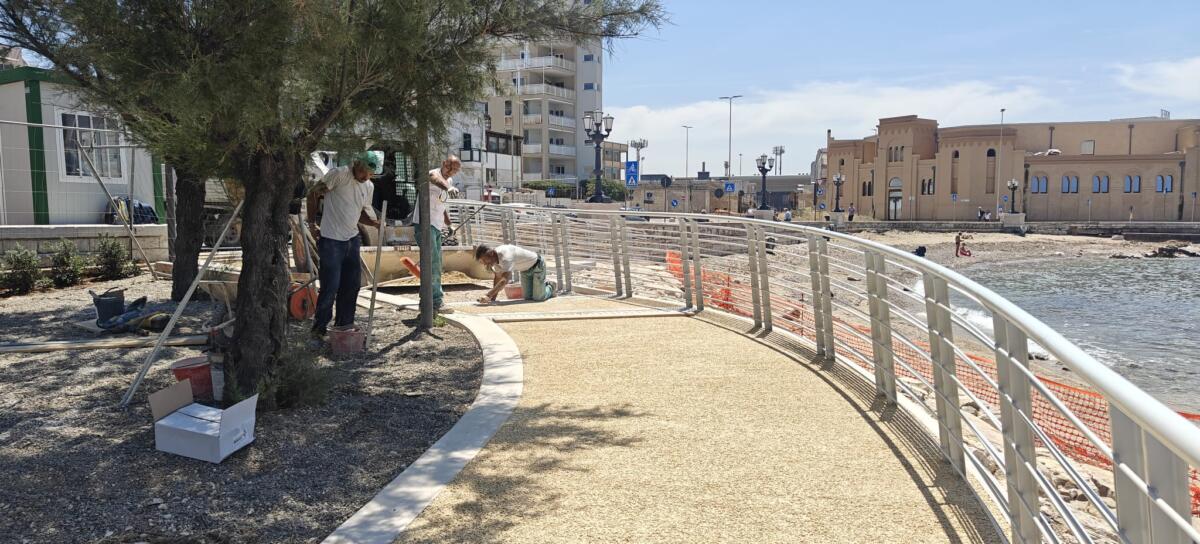Waterfront di San Cataldo: a fine giugno il primo bagno sulla spiaggia di “Provolina” – FOTO Waterfront di San Cataldo: a fine giugno il primo bagno sulla spiaggia di “Provolina” – FOTO
