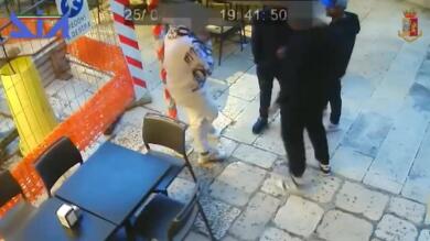 La lite, gli spari e il corpo bruciato tra i copertoni: così è stato ucciso Francesco Diviesti