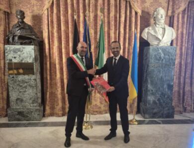 Bari, il sindaco Leccese incontra il vice ambasciatore tedesco Benjamin Hanna