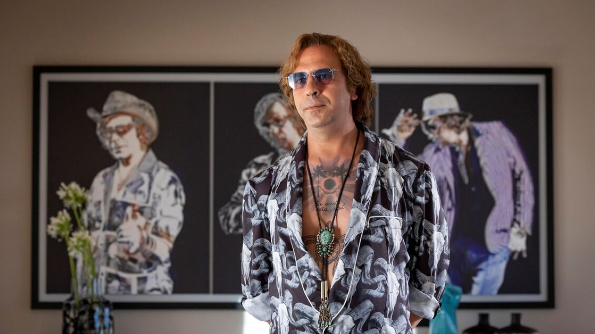 Galleria foto 'Checco Zalone, il “Buen camino” prosegue su Netflix: è già record per il film diffuso “a Paesi unificati”' - foto 1