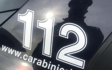 Canosa di Puglia, auto con targhe clonate per rapinare anziani e disabili: arrestati due uomini