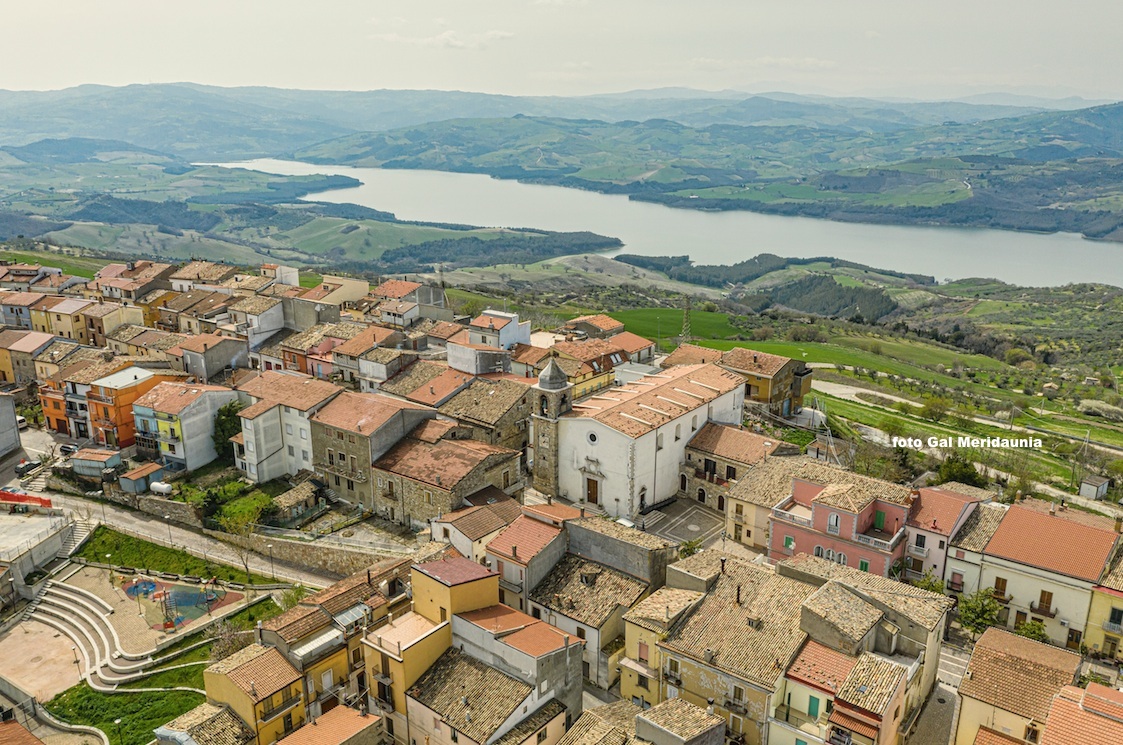 Galleria foto 'Comuni montani declassati, tutti in piazza in attesa del Tar: «Così perdiamo servizi e futuro»' - foto 1