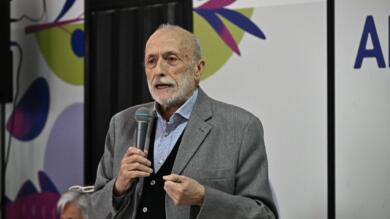 Addio a Carlo Petrini, è morto a 76 anni il fondatore di Slow Food e Terra Madre