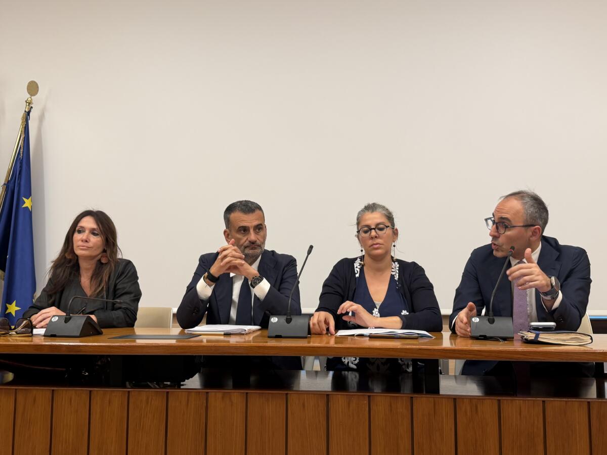 “Mare democratico” in Puglia: 10 milioni per spiagge libere, inclusive e hi-tech – VIDEO